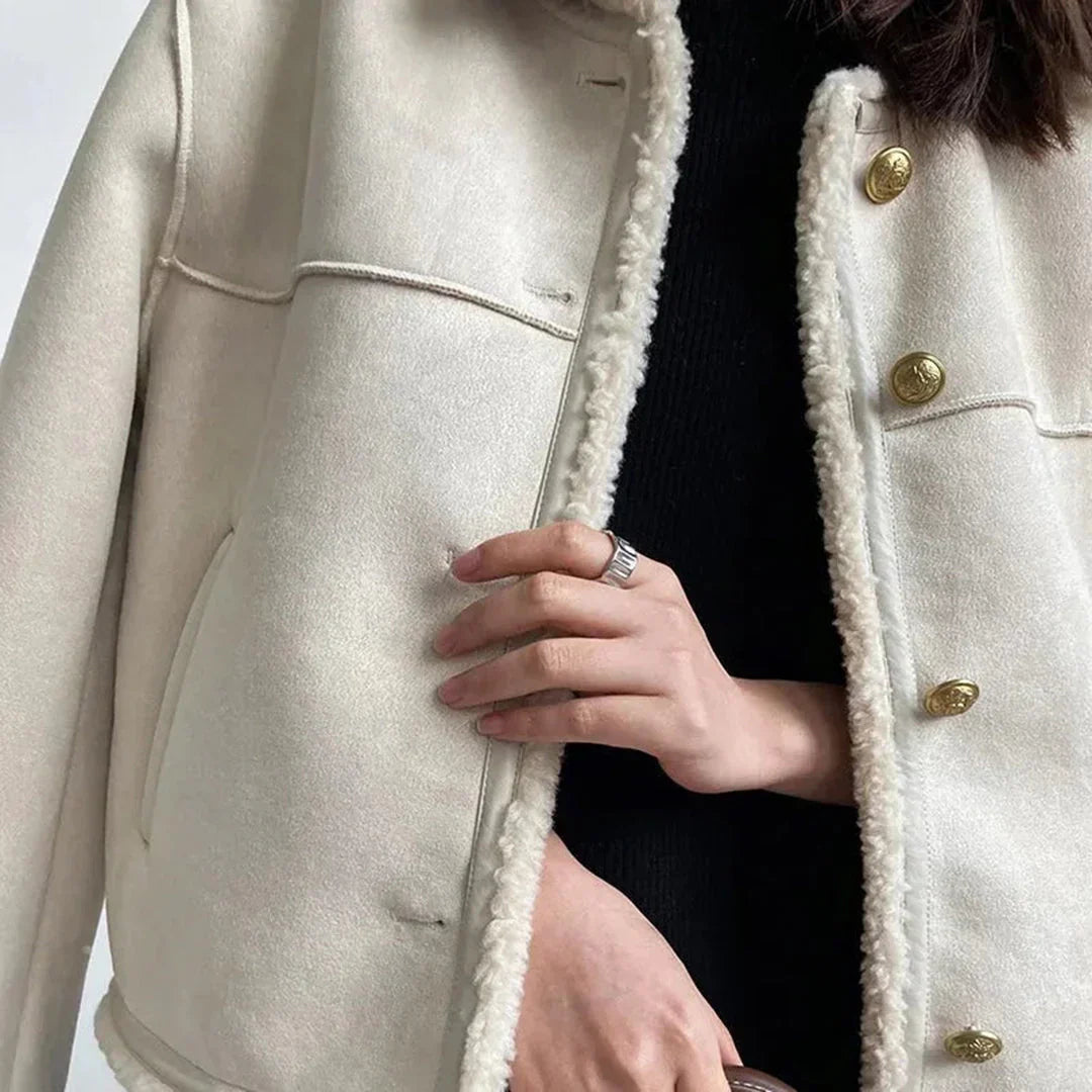 Kaia | Manteau en cuir avec des boutons